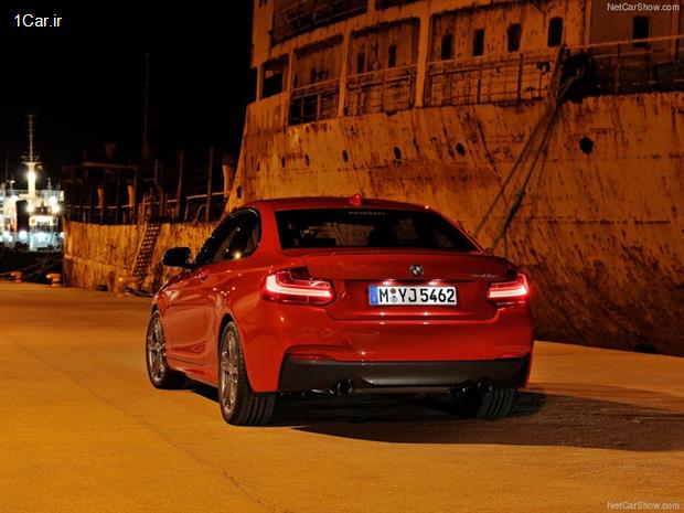 بررسی بی ام و M235i